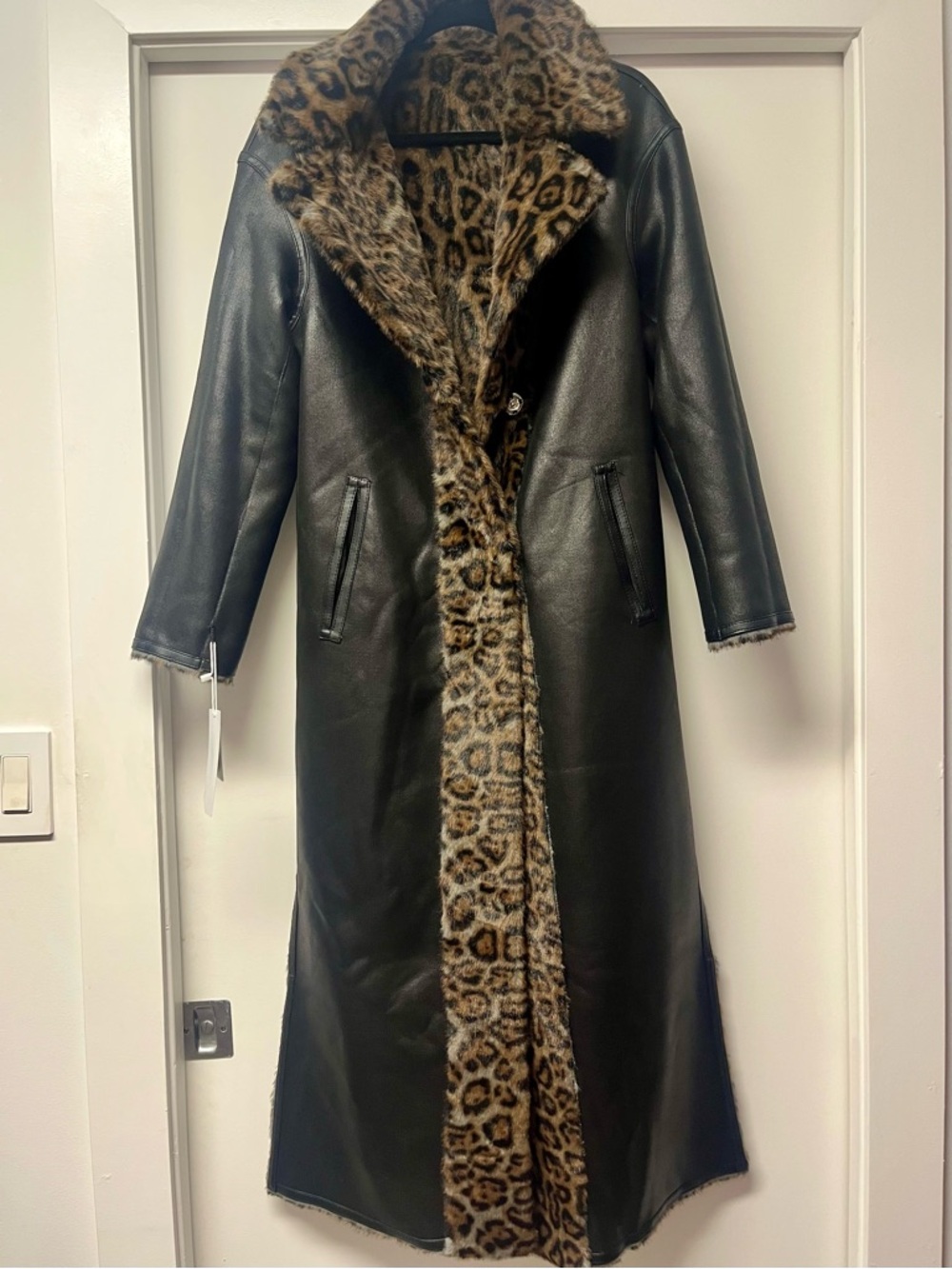 La Fiorentina Reversible Faux Fur Leopard & Black Leather Long Maxi Trench Coat - Picture 6 of 12
